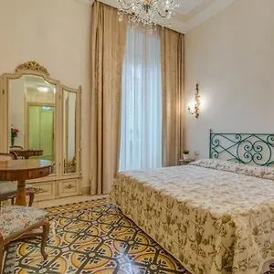 Гостевой дом Charming, Рим